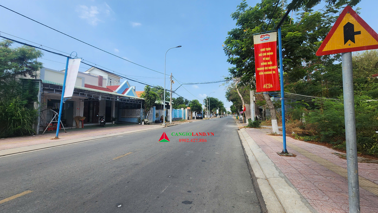 Bán đất mặt tiền đường Duyên Hải, thị trấn Cần Thạnh,