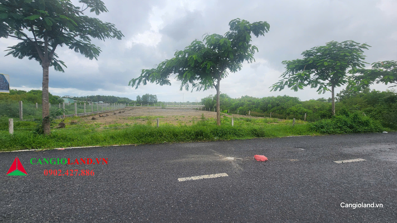 Bán đất mặt tiền đường Lương Văn Nho xã Cần Giờ, đối diện dự án Phước Lộc, diện tích 1500m2, có 1096m2 thổ cư